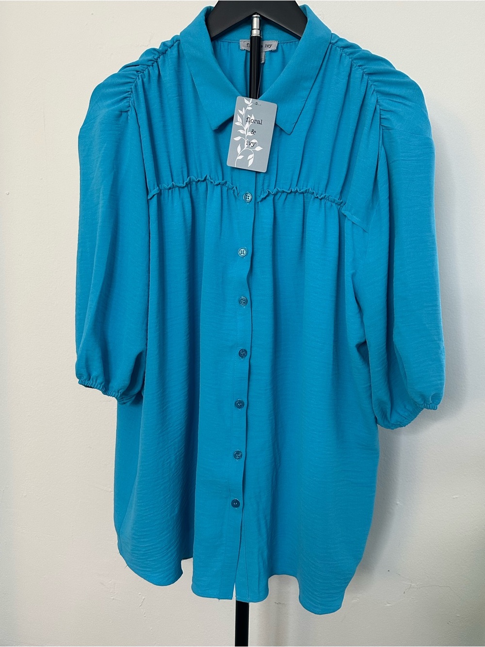 Floral & Ivy Turquoise Button Front Blouse L NWT